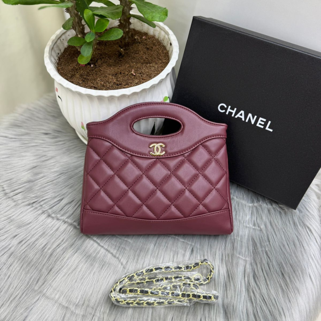 CHANEL Women’s Quilted Leather Handbag – Beige & Black Designer Purse | Luxury Fashion Bag Dubai